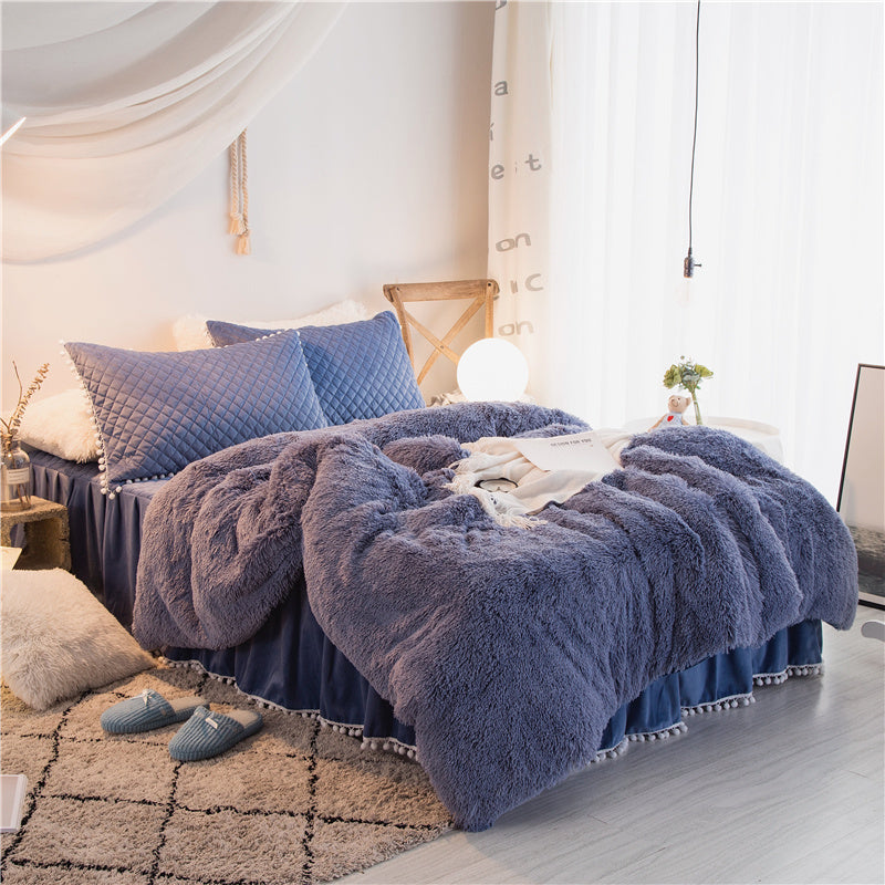 Fluffy Bed Set