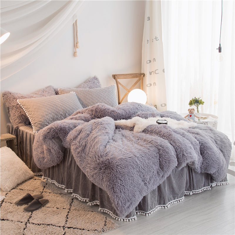 Fluffy Bed Set