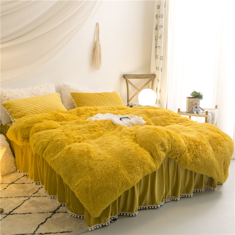 Fluffy Bed Set