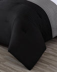 Briane Bed Set