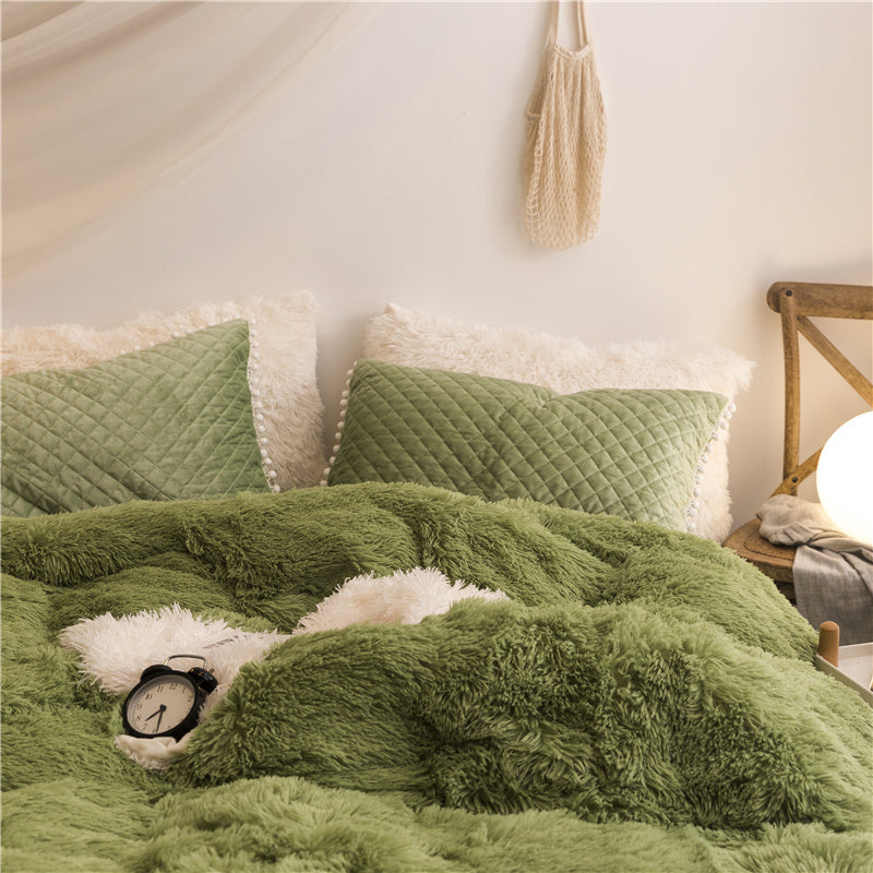 Fluffy Bed Set