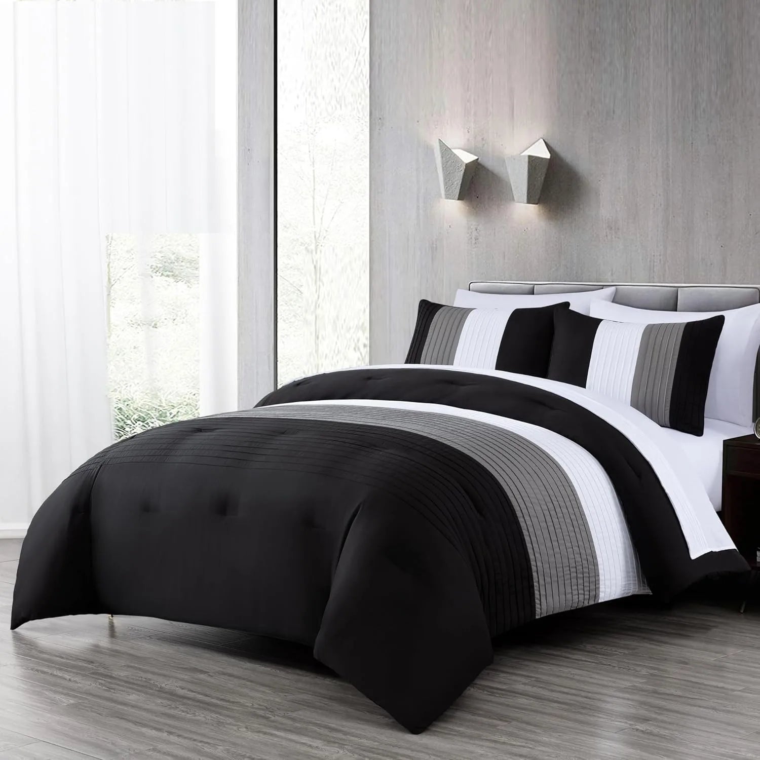 Briane Bed Set