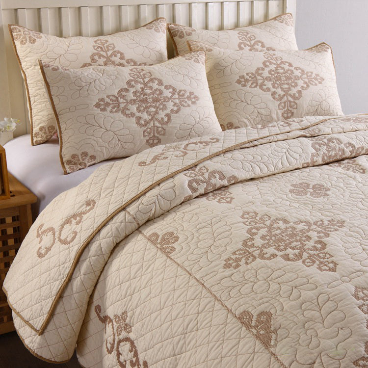 Carmele Bed Set