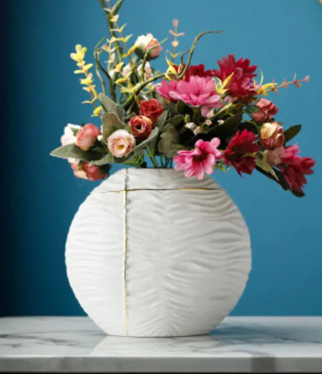 Light Luxury and Minimalist White Flat Round Ceramic Vase - Ciana Luxury Living