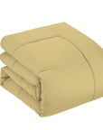 Yelina Comforter Set