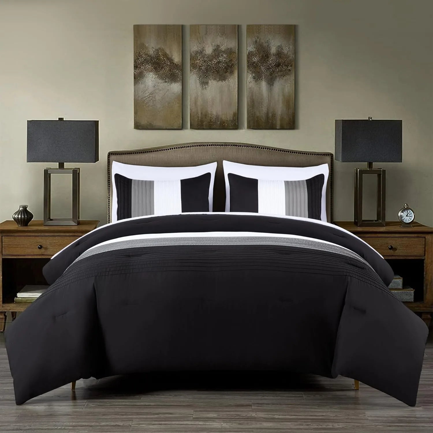 Briane Bed Set