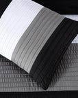 Briane Bed Set
