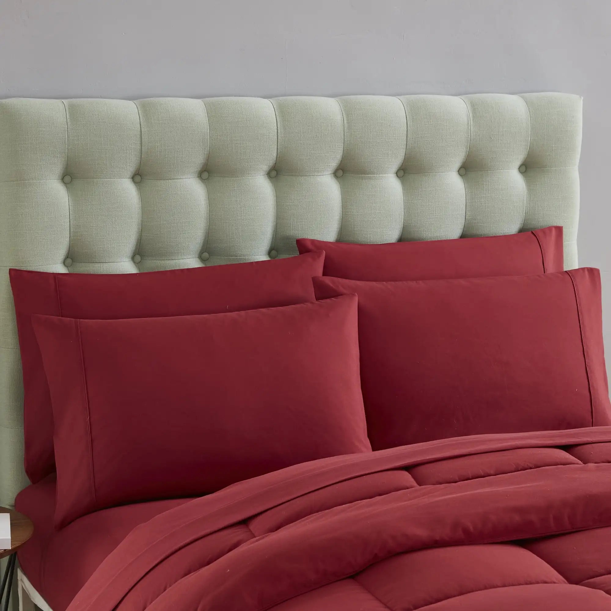 Barbara Comforter Set