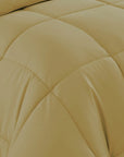 Yelina Comforter Set