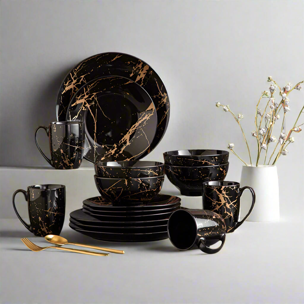 Rocket Dining Set