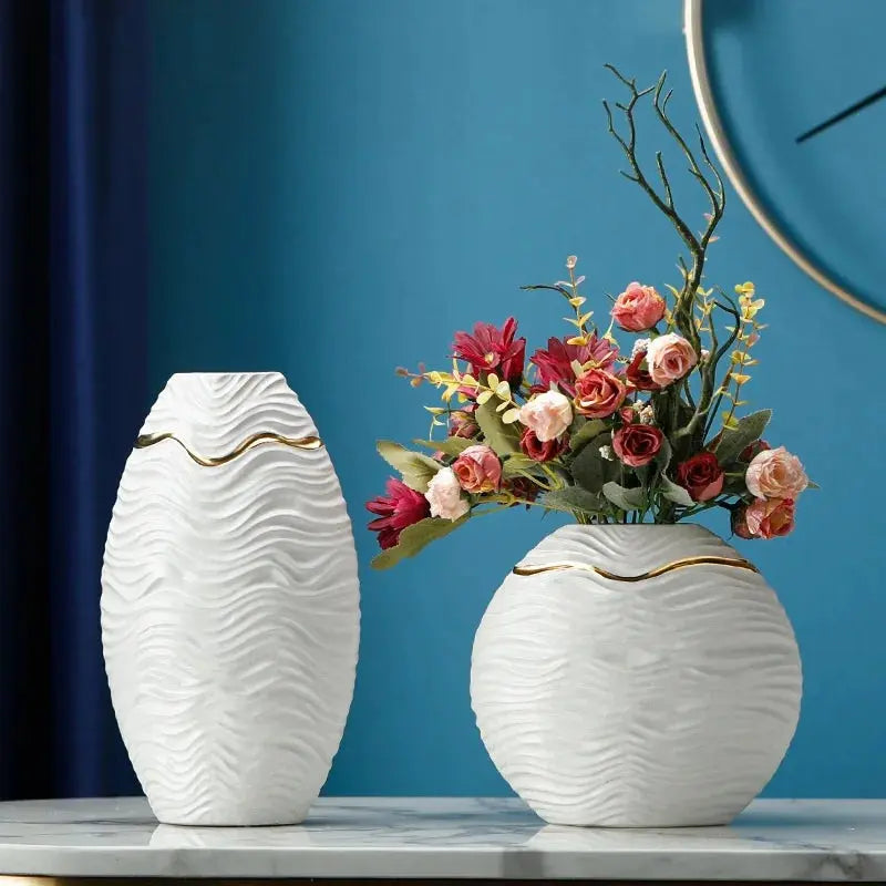 Light Luxury and Minimalist White Flat Round Ceramic Vase - Ciana Luxury Living